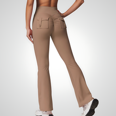 BootyCut. Flared Leggings