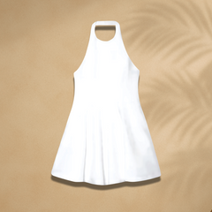 Weißes A-Linien Minikleid für Damen – ärmelloses Sommerkleid mit hoher Halslinie, figurbetontem Oberteil und schwingendem Rock, ideal für sonnige Tage und besondere Anlässe.