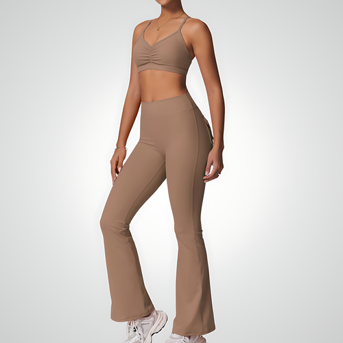 BootyCut. Flared Leggings