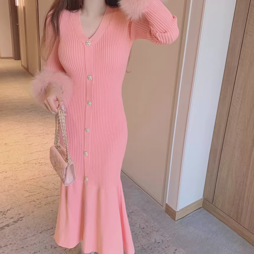 Knitted dress with faux fur sleeves