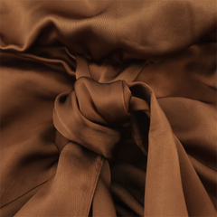 Elegancé Satin Maxikleid